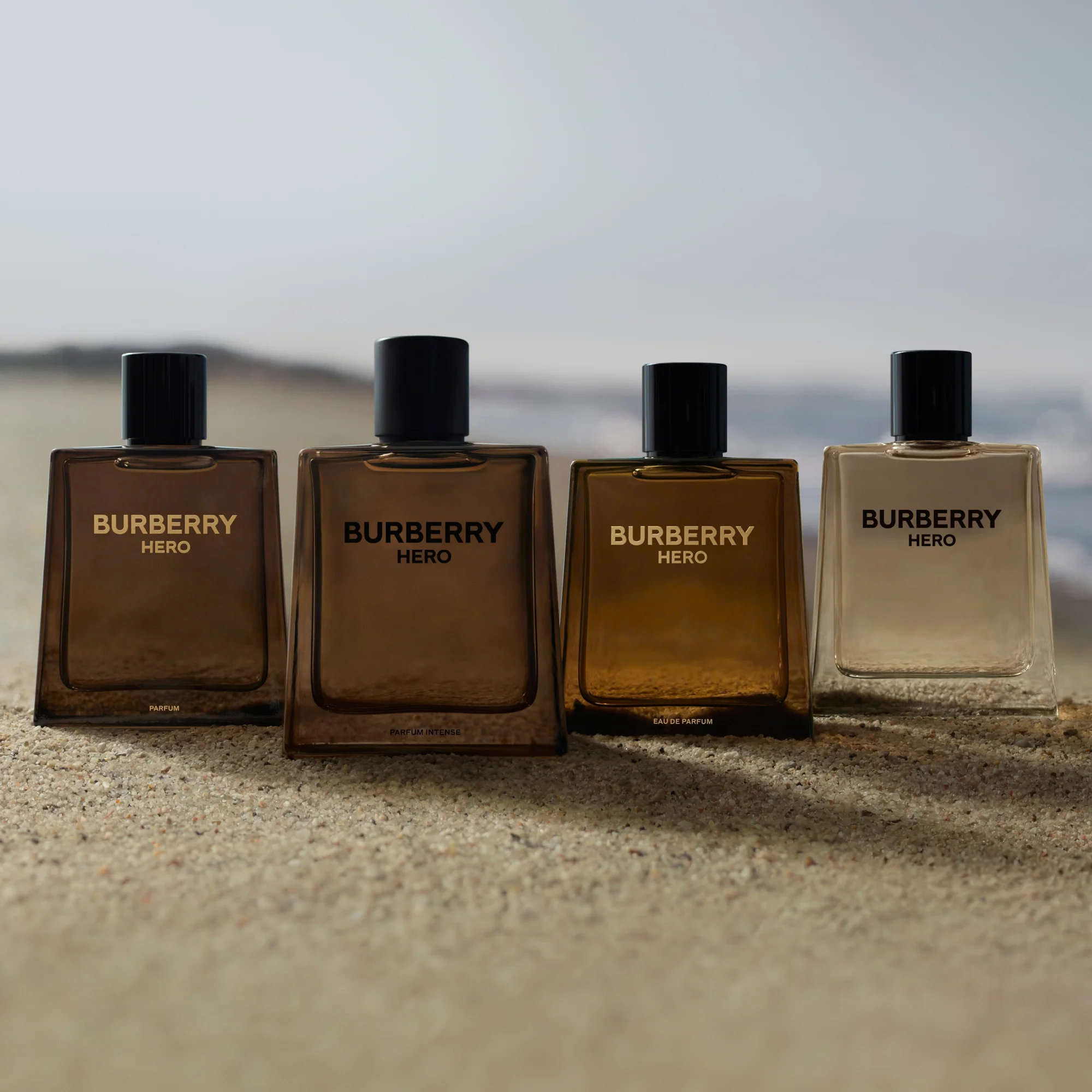 Burberry Hero Parfum Intense - Image 3