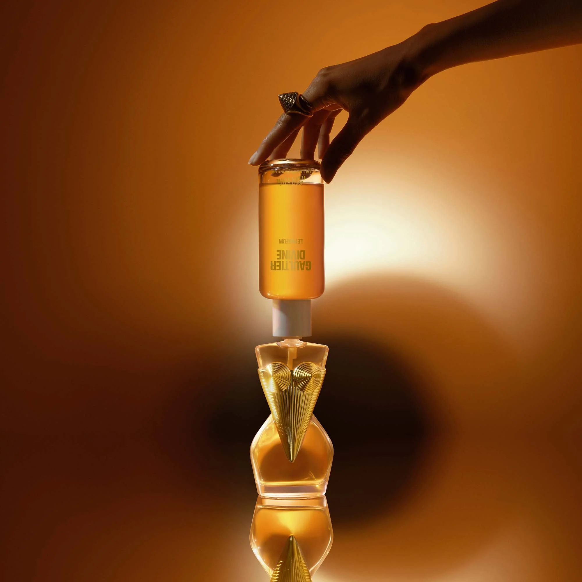 Gaultier Divine Le Parfum - Image 9