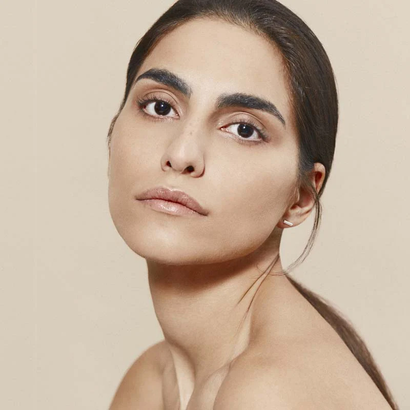 Luminous Silk Concealer - Image 54