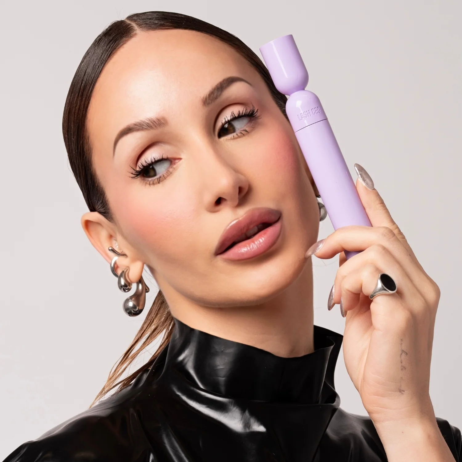 Mulac Lash Ceo Mascara 3 in 1 Volumizzante, Allungante e Incurvante - Image 6