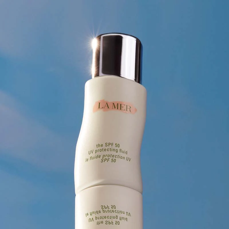 The SPF 50 UV Protecting Fluid 50 ML - Image 4
